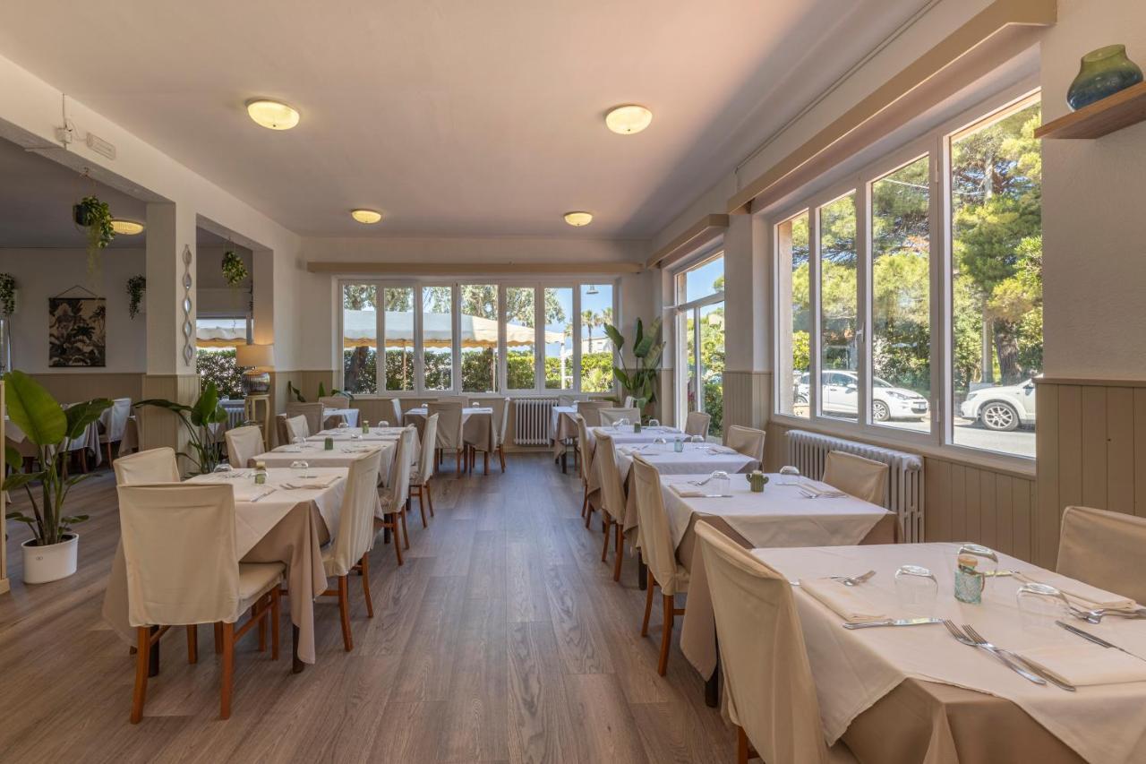 ואדה Hotel Quisisana מראה חיצוני תמונה