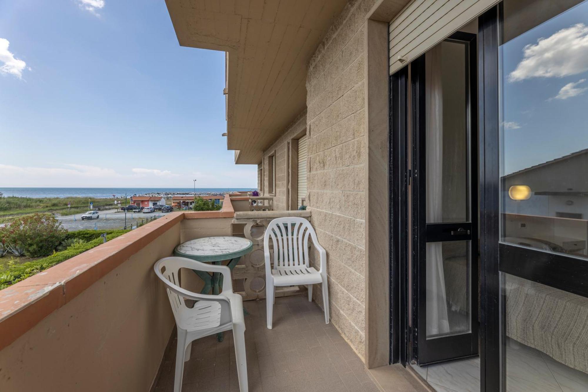 ואדה Hotel Quisisana מראה חיצוני תמונה