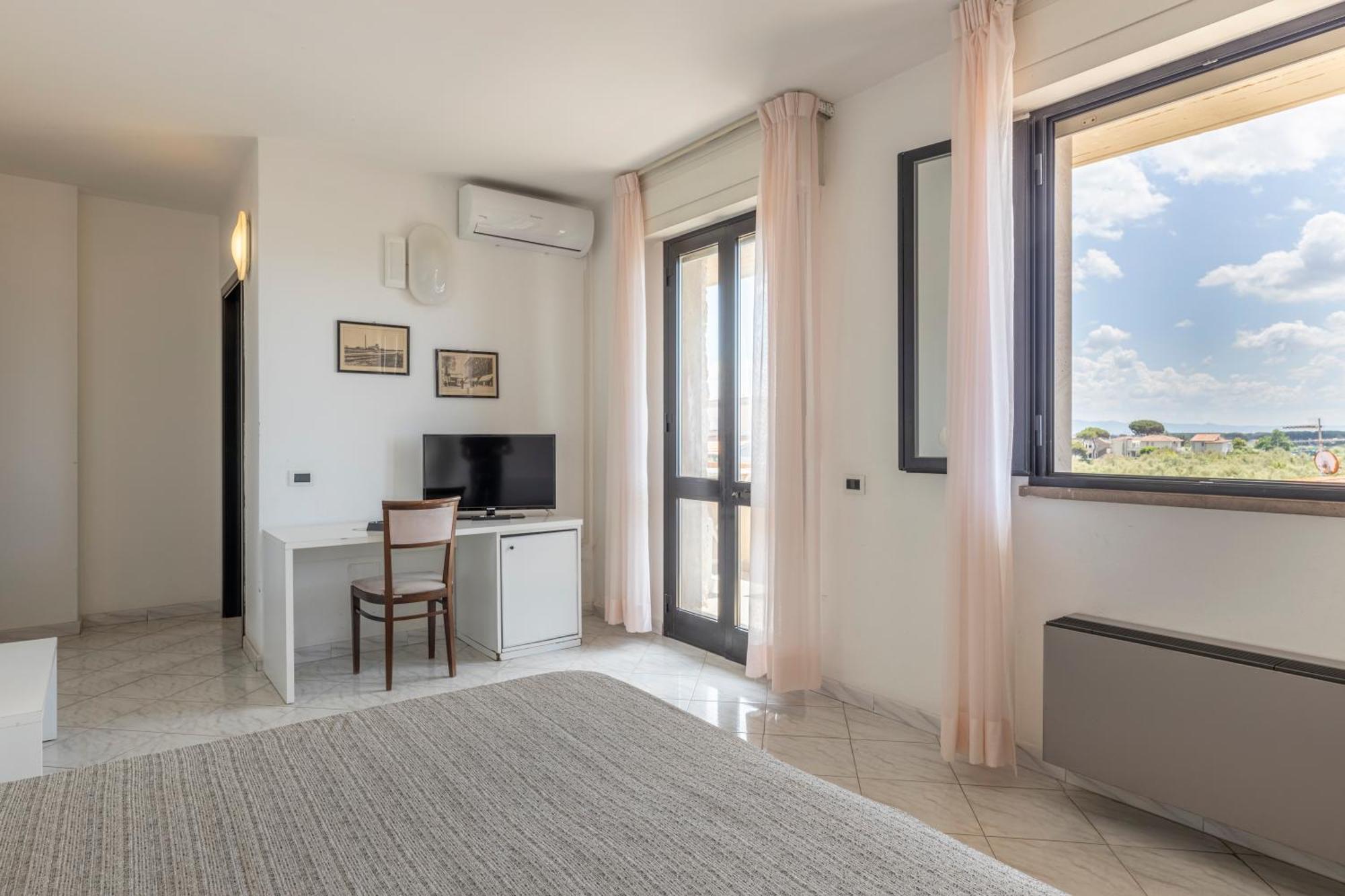 ואדה Hotel Quisisana מראה חיצוני תמונה